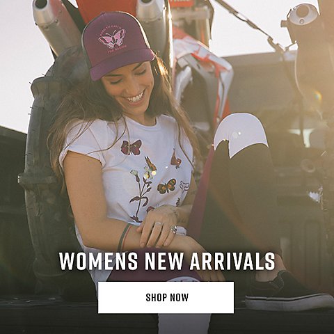 Motorsports Apparel & Gear for Women from Fox Racing when you want style, function and great looks for your love of motorsports and activity. Fox Racing has maintained its position as the innovation leader in the MX industry by designing and producing great looking,  functional motorsports gear and apparel for the worlds best riders from MX to BMX to MB What's More Exciting Than Fox Racing Apparel for Fast Moving Women?